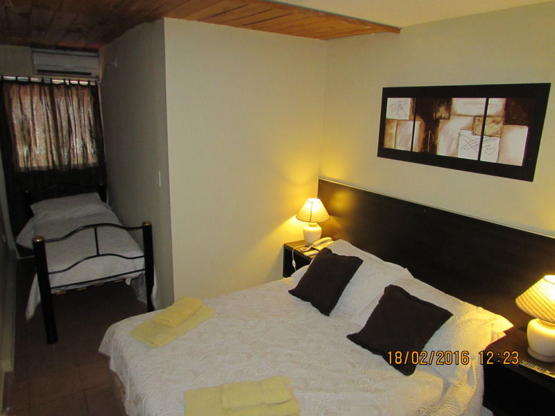 Bosetti Apart Hotel Puerto Iguazú Esterno foto