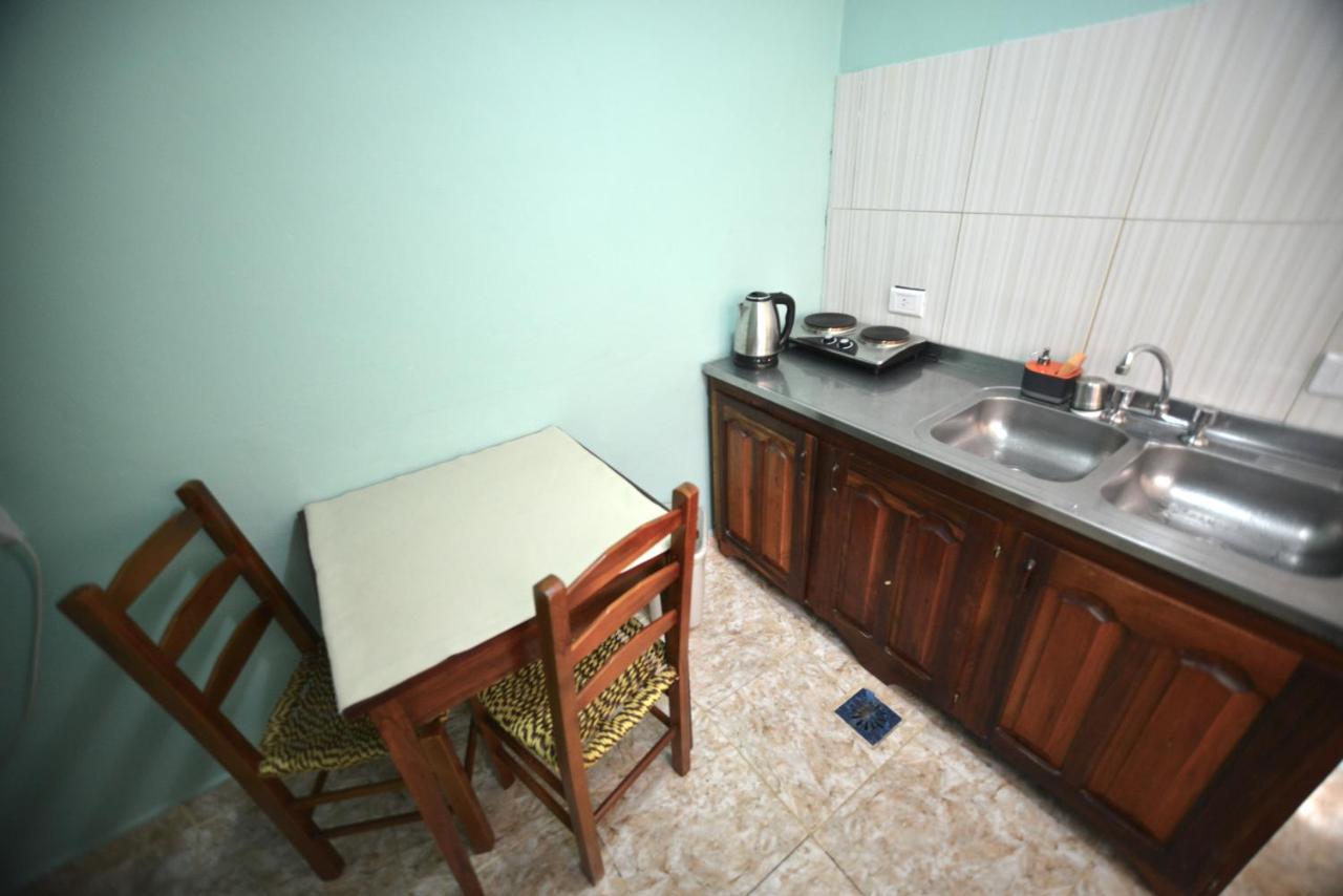 Bosetti Apart Hotel Puerto Iguazú Esterno foto